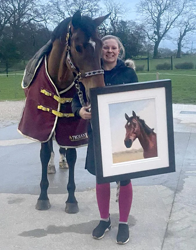 Happy customer review: Horse oil painting of Tilly with Catherine Gill’s daughter Catherine with Tilly the horse and her oil portrait